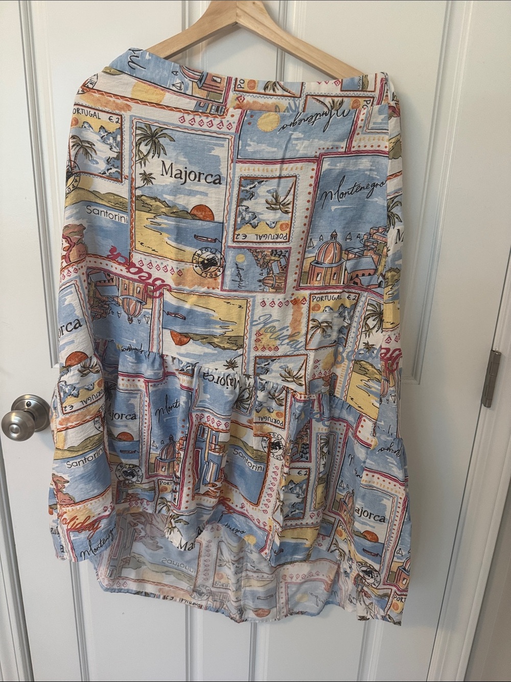 Mlle Gabrielle Postcard-Print Tiered Skirt in Blue, Cream & Yellow